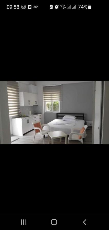 Leon's Maison d'hôtes Saranda